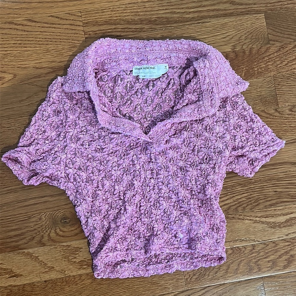 Urban Renewal Women’s Pink Mesh Quarter Button Up Short Sleeve Size Small
